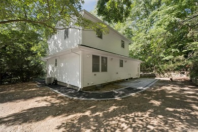 Welcome to 128 Crooked Hill, a completely renovated residence - photo 39