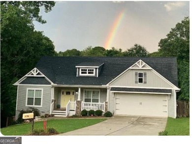 Lake Home For Sale in Gainesville, Georgia