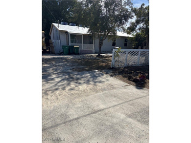 (private lake, pond, creek) Home For Sale in Naples Florida