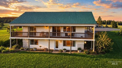 Discover the ideal North Idaho homestead on 40+ fully fenced - photo 6