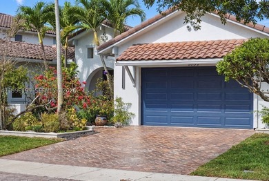 Experience refined living in this beautifully upgraded residence - photo 15