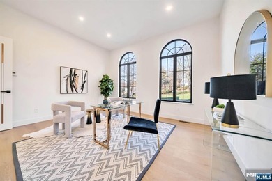 Welcome to a rare opportunity - a brand new construction luxury - photo 15