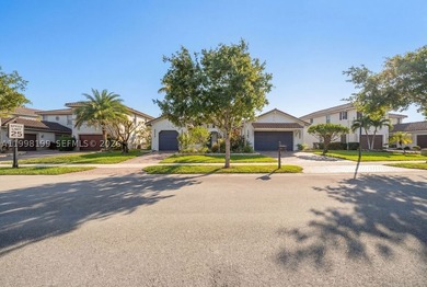 Experience refined living in this beautifully upgraded residence - photo 16