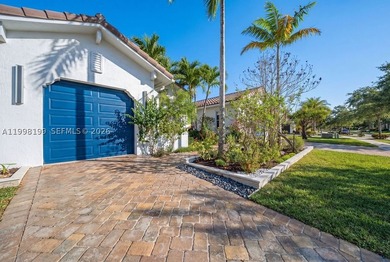 Experience refined living in this beautifully upgraded residence - photo 17