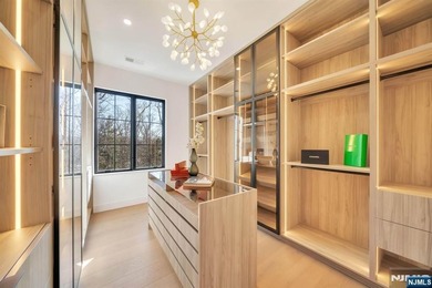 Welcome to a rare opportunity - a brand new construction luxury - photo 18
