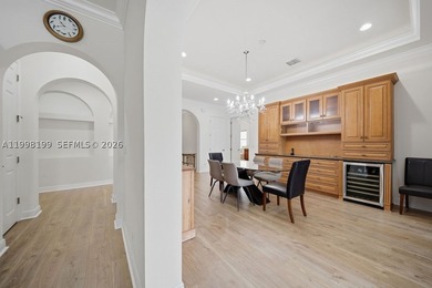 Experience refined living in this beautifully upgraded residence - photo 19