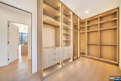 Welcome to a rare opportunity - a brand new construction luxury - photo 19