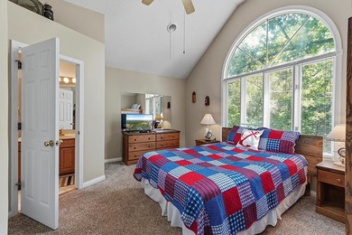 Enjoy resort living in this spacious, fully furnished 3-bedroom - photo 22