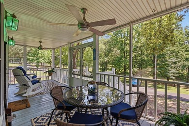 Enjoy resort living in this spacious, fully furnished 3-bedroom - photo 24
