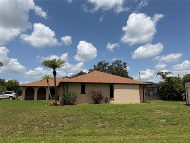 Under contract-accepting backup offers. Don't miss this lovely 3 - photo 33