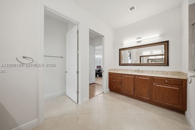 Experience refined living in this beautifully upgraded residence - photo 35