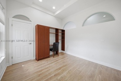 Experience refined living in this beautifully upgraded residence - photo 44