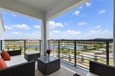 *BACK ON THE MARKET DUE TO BUYER FINANCING FALLING THROUGH* - photo 2