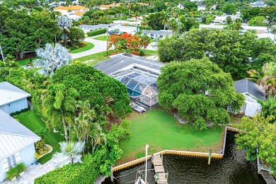 A rare deep-water waterfront offering in the exclusive Maheu - photo 11