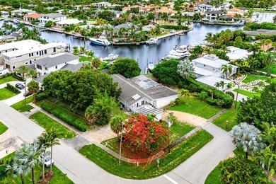 A rare deep-water waterfront offering in the exclusive Maheu - photo 13