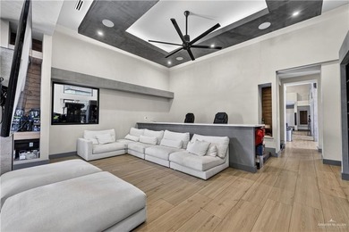 Stunning modern luxury home located in a gated subdivision in - photo 16