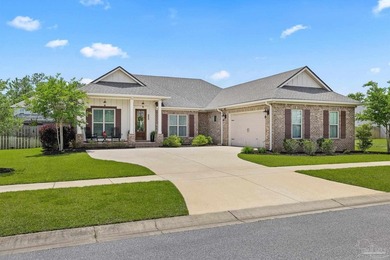 Located in the gated community of Huntington Creek, this - photo 2