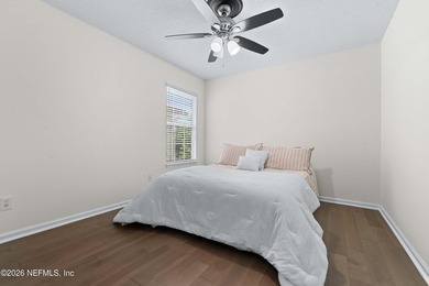 PRICE IMPROVEMENT! Welcome to this move in ready home in - photo 31