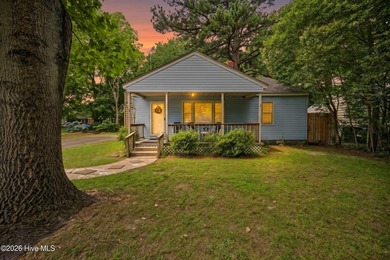 Welcome to this well-built 2-bedroom, 1-bath home located on the - photo 2