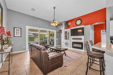 Welcome to this beautiful and spacious 4-bedroom, 2-bathroom, 2 - photo 33