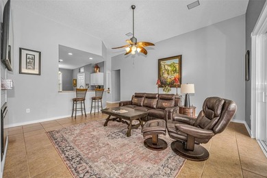 Welcome to this beautiful and spacious 4-bedroom, 2-bathroom, 2 - photo 34