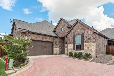Lake Viridian Home For Sale in Arlington Texas