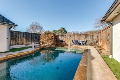 Located minutes from Sherrill Park Golf Course, this remodeled - photo 1