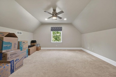 Discover an exquisite blend of luxury and comfort in this - photo 26