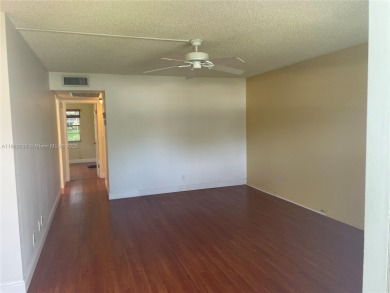 Lake Condo For Sale in Deerfield Beach, Florida