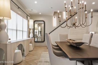 Featured in the Parade of Homes, this extraordinary 4 bed, 6 - photo 12
