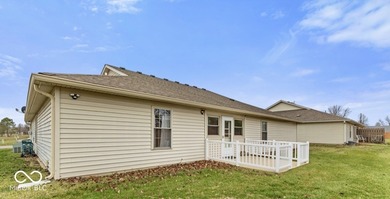 Welcome home to this cozy and quaint maintenance-free condo