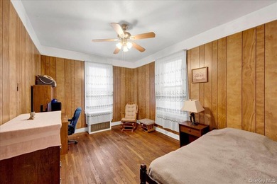 Offered for the first time, this charming and well-maintained - photo 12