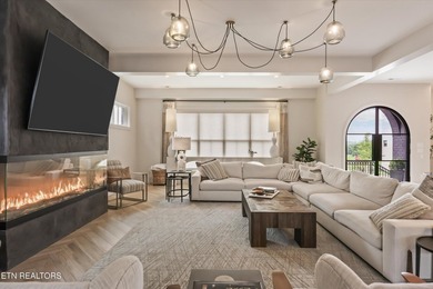 Featured in the Parade of Homes, this extraordinary 4 bed, 6 - photo 15
