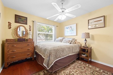 ABSOLUTELY BEAUTIFULLY REMODELED 3/2.5 OPEN CORNER WITH A 2 CAR - photo 19