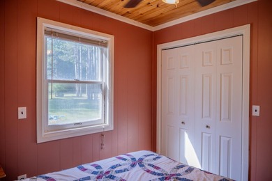 Escape to this charming Lake Front cabin, nestled on 1.7 acres - photo 19