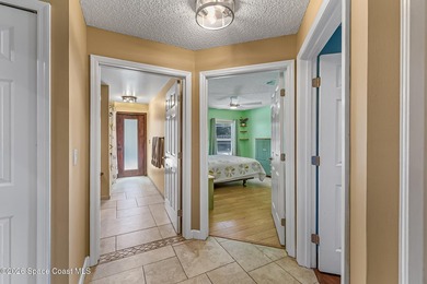 THIS IS A MUST SEE! Extremely Well-Maintained 3 Bed / 2 Bath - photo 21