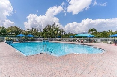 ABSOLUTELY BEAUTIFULLY REMODELED 3/2.5 OPEN CORNER WITH A 2 CAR - photo 27