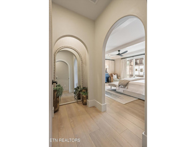 Featured in the Parade of Homes, this extraordinary 4 bed, 6 - photo 29