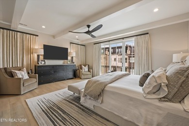 Featured in the Parade of Homes, this extraordinary 4 bed, 6 - photo 30