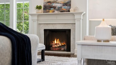 Lakefront. Gated. Golf course views. This exceptional luxury - photo 10