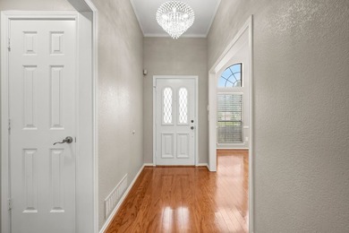 Welcome home to this beautiful 4 bedroom, 3 bathroom 1 story - photo 4