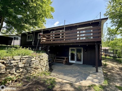 Welcome home to this well-maintained split foyer situated on a - photo 35