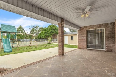 Spacious and beautifully designed 4-bedroom, 3-bath home with - photo 5