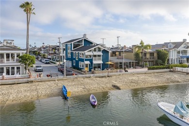 Located on the prestigious bayfront of Balboa Island, 1011 N - photo 3