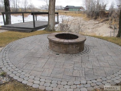 5 acres with a fish pond full of fish. This lot also includes a - photo 4