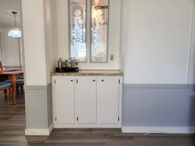 Bright and airy home's interior was completely painted and - photo 13