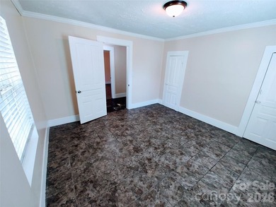 Enjoy the best of country living with the convenience of nearby - photo 15