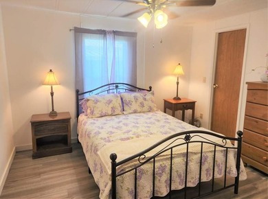 Bright and airy home's interior was completely painted and - photo 15