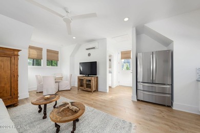 Built in 2024 and designed by acclaimed Allison Ramsey - photo 32