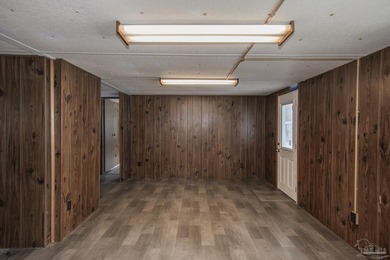 Well-maintained 3-bedroom, 2-bath home offering over 1,300 - photo 7